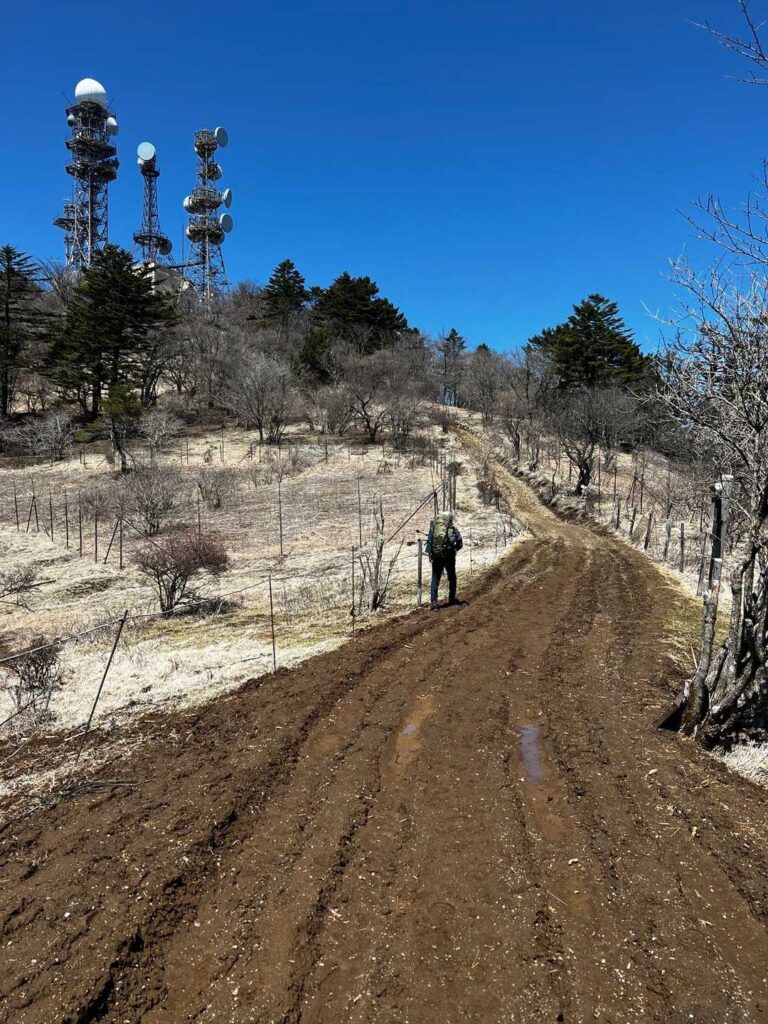 そして また テクテク歩き