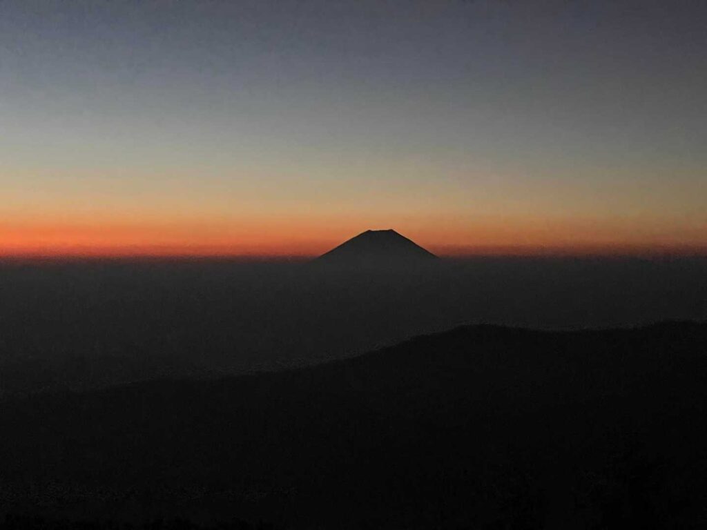 最終日の朝、千枚小屋から