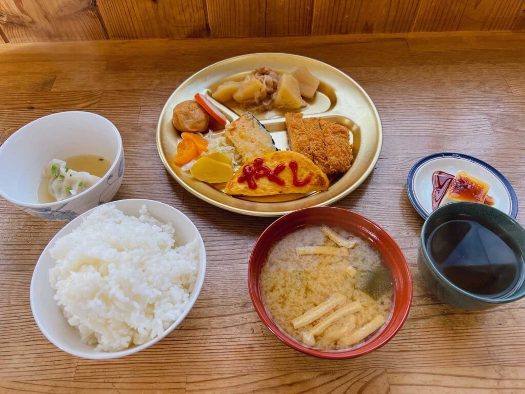 薬師岳山荘からの夕方の景色