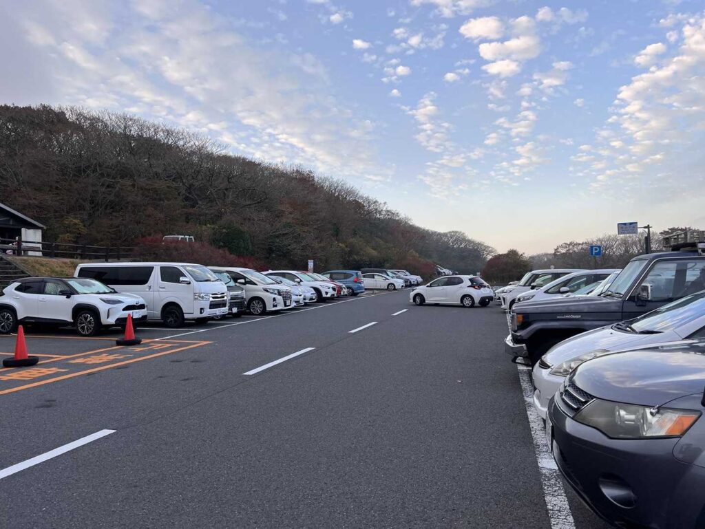 牧ノ戸峠の駐車場