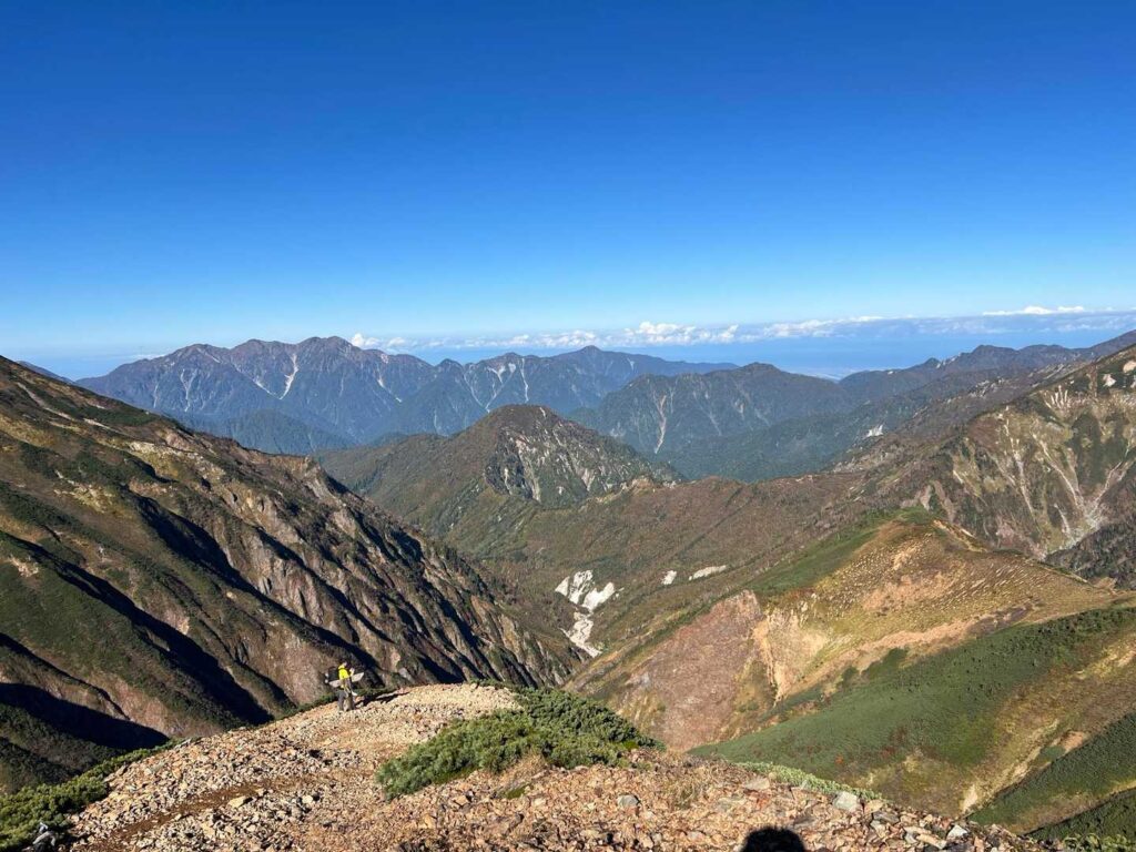 五竜山荘に別れを告げる