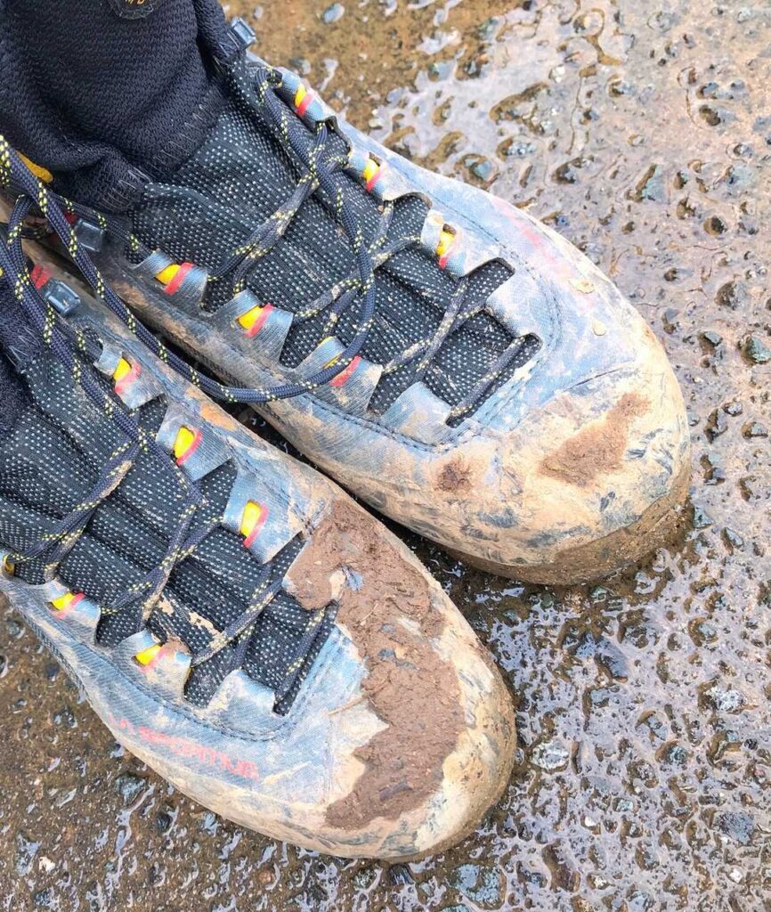 ドロドロの登山靴