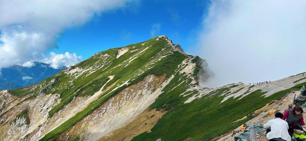 唐松岳山頂付近からの展望