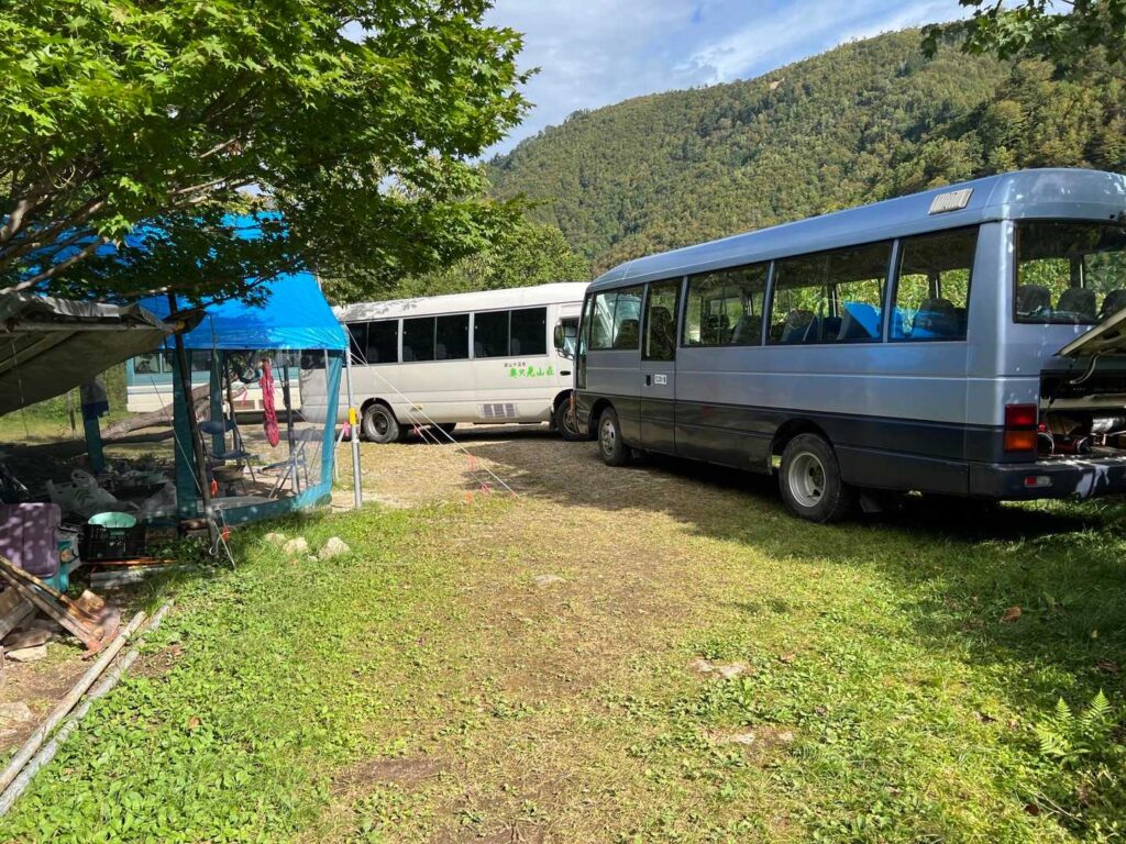 下山後の駐車場