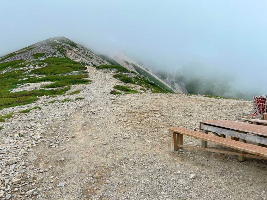 ガスが切れて一瞬景色が見えた