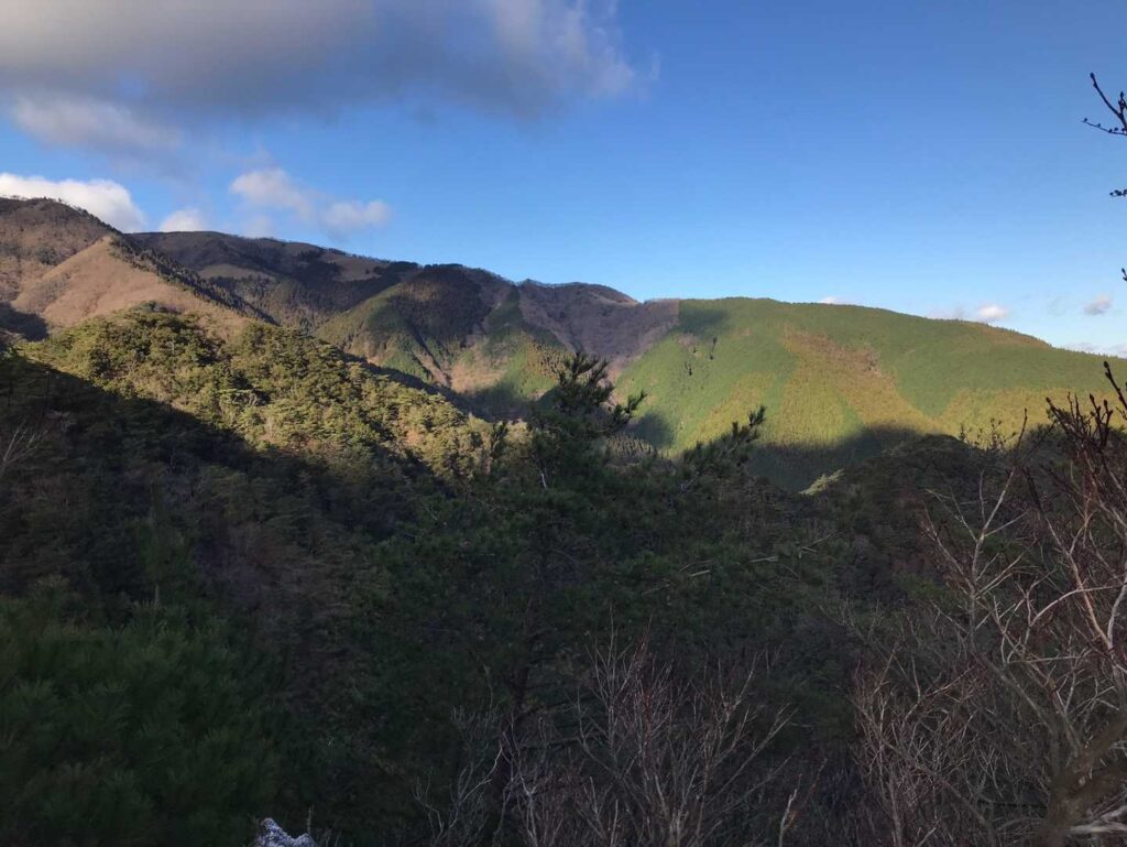 日が沈みだしてきたなぁー💦
