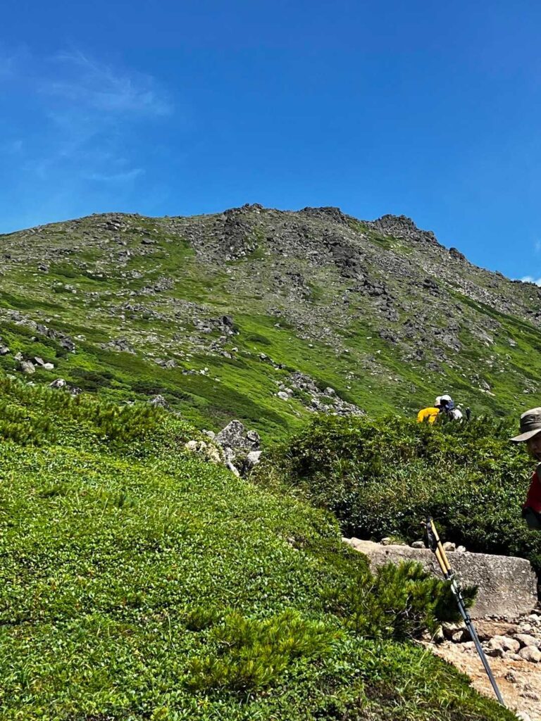 最後の登りへ向かう