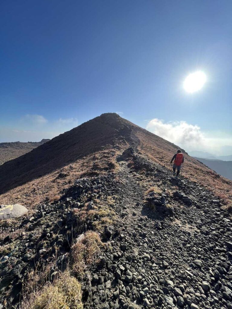 山頂へのビクトリーロード