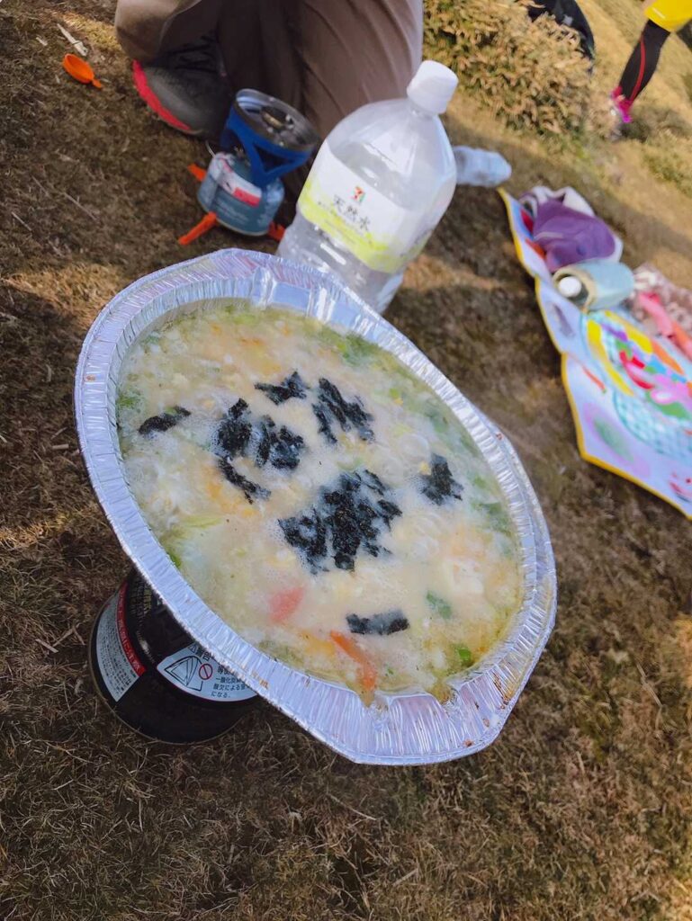 最後はご飯を入れて締め