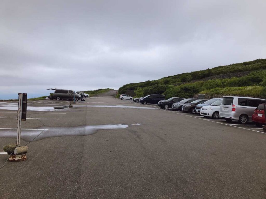 八合目駐車場の様子