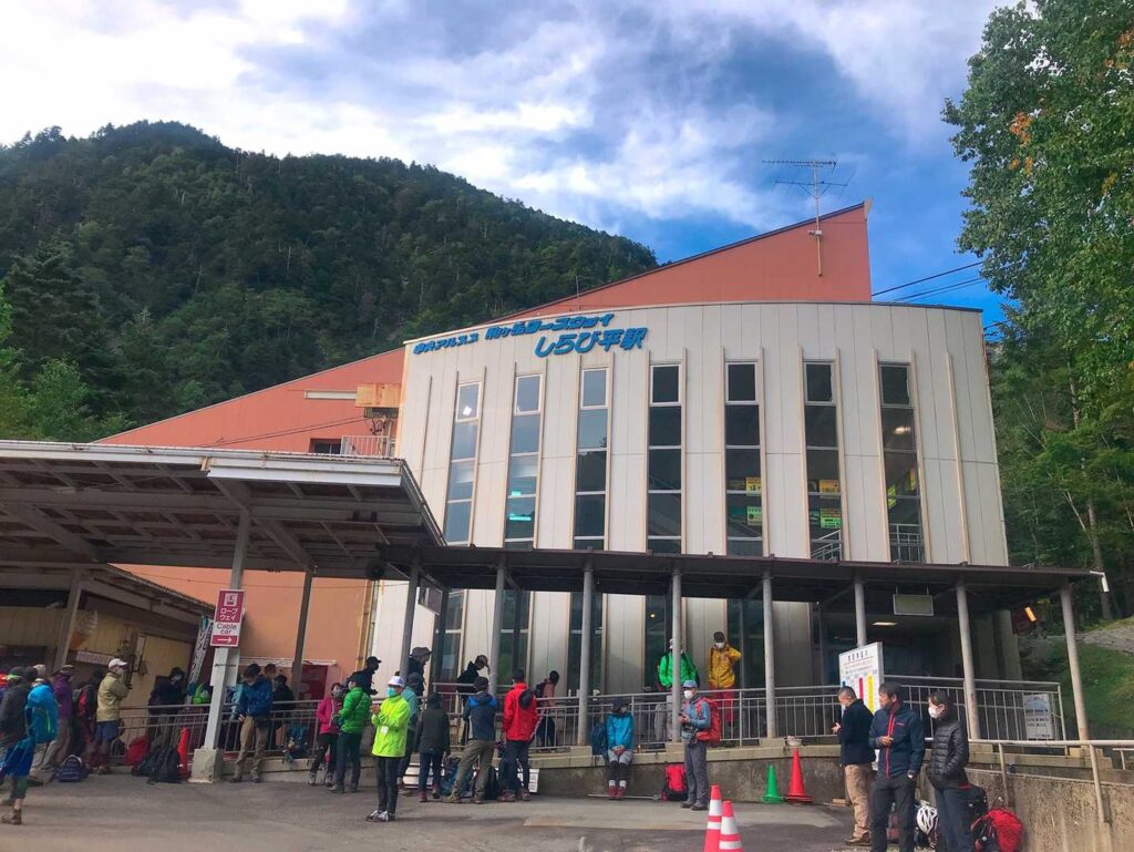 しらび平駅に到着