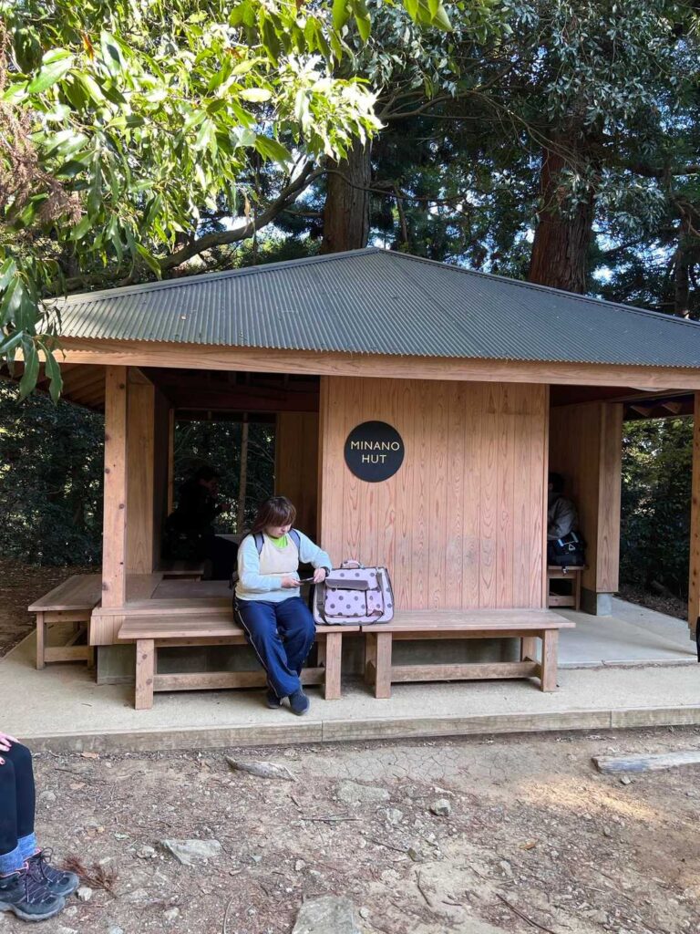 MINANO HUTの新しい休憩小屋
