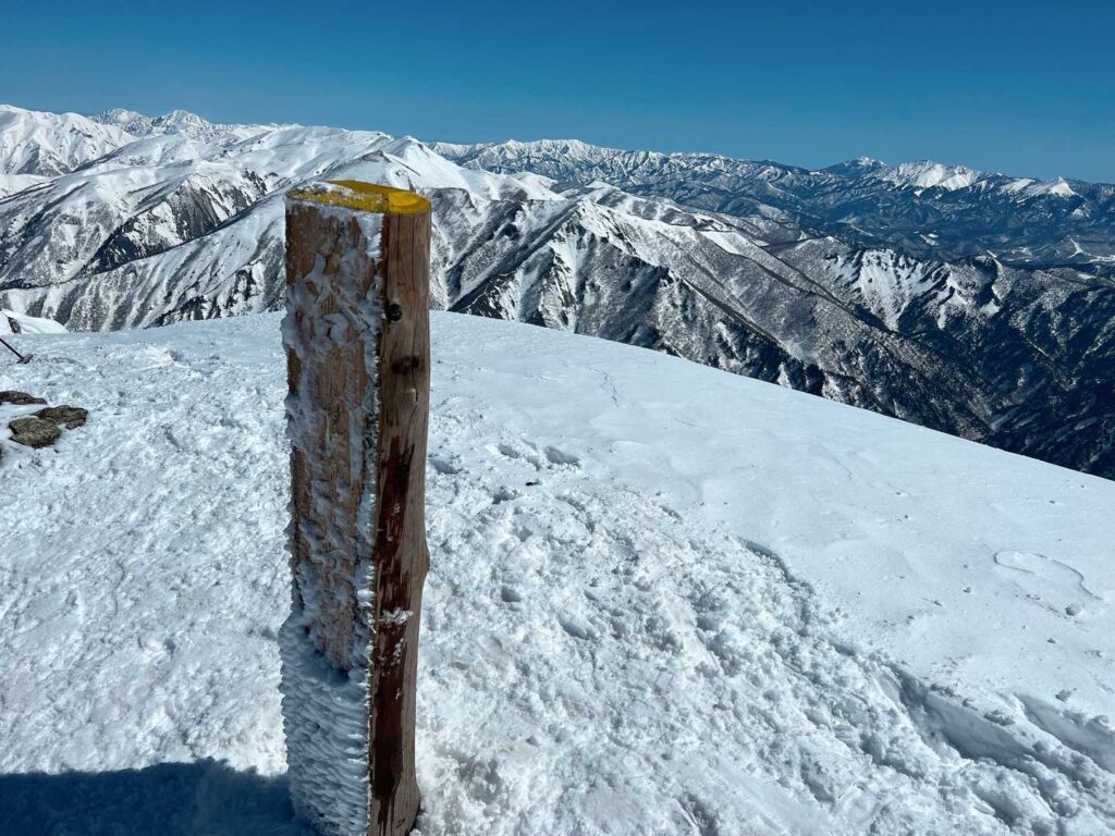トマノ耳に到着