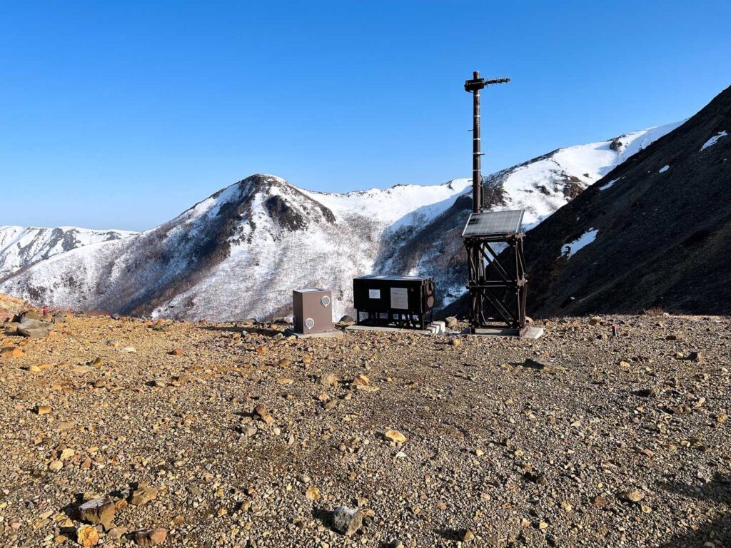 噴火・地震の観測機器