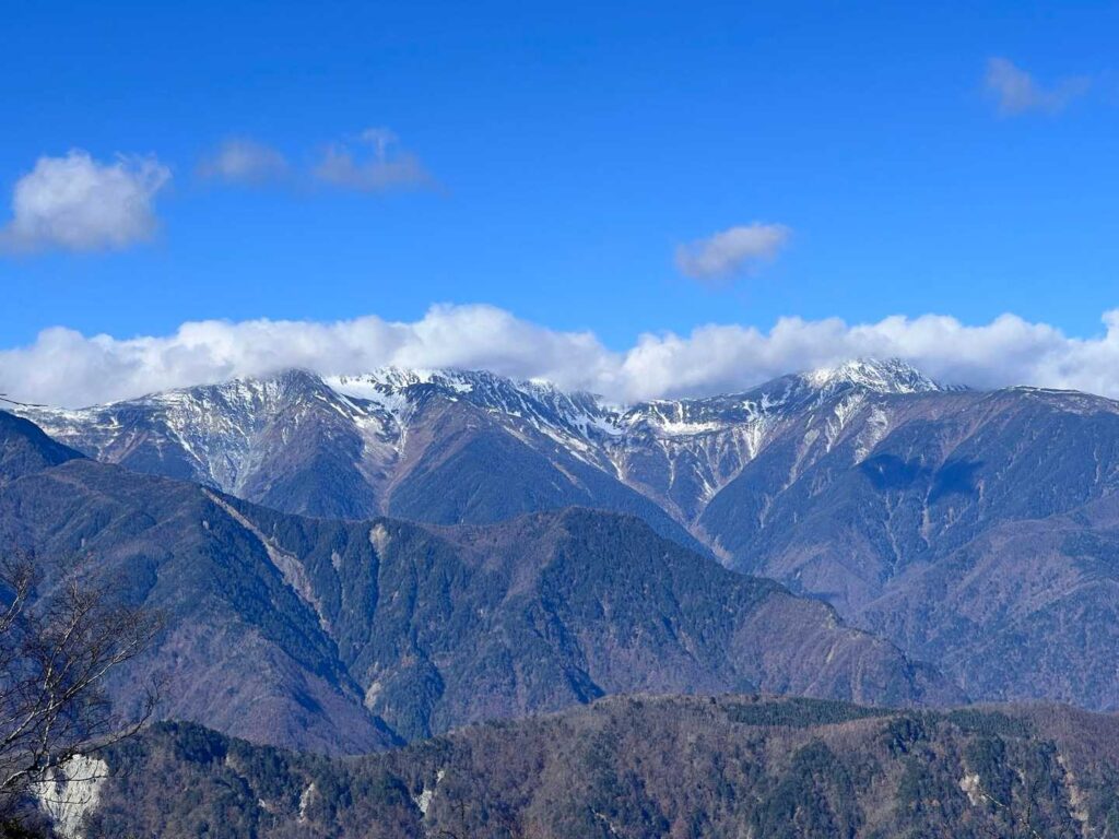 南アルプスをズーム