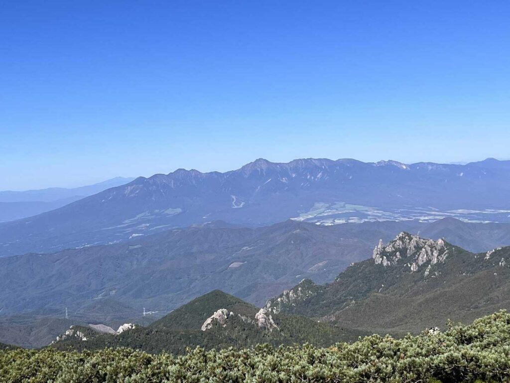 八ヶ岳と瑞牆山の眺望