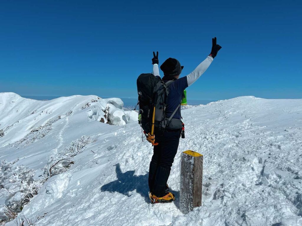 オキノ耳の山頂に到着