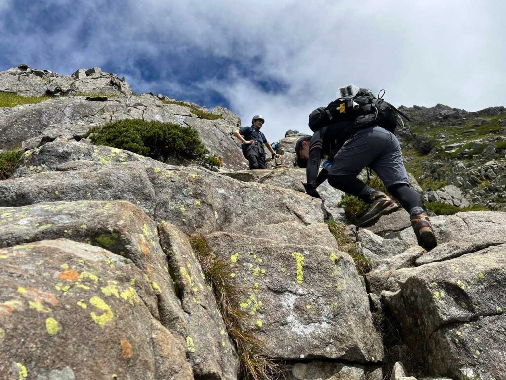 急登好きにはたまらないはず
