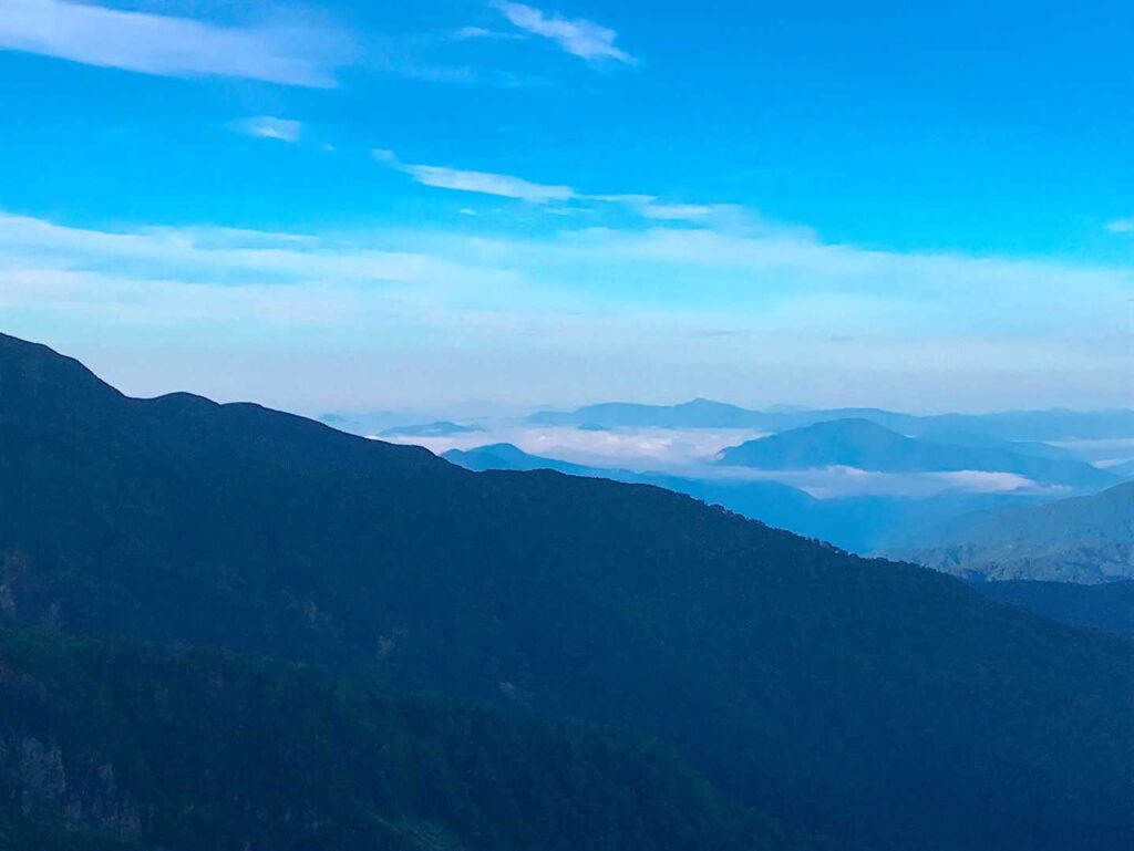 避難小屋付近から見えた雲海
