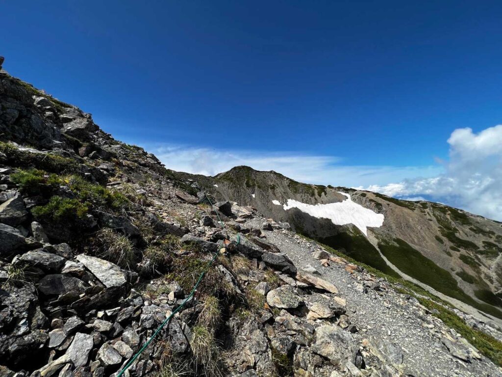 山頂が見えてきた