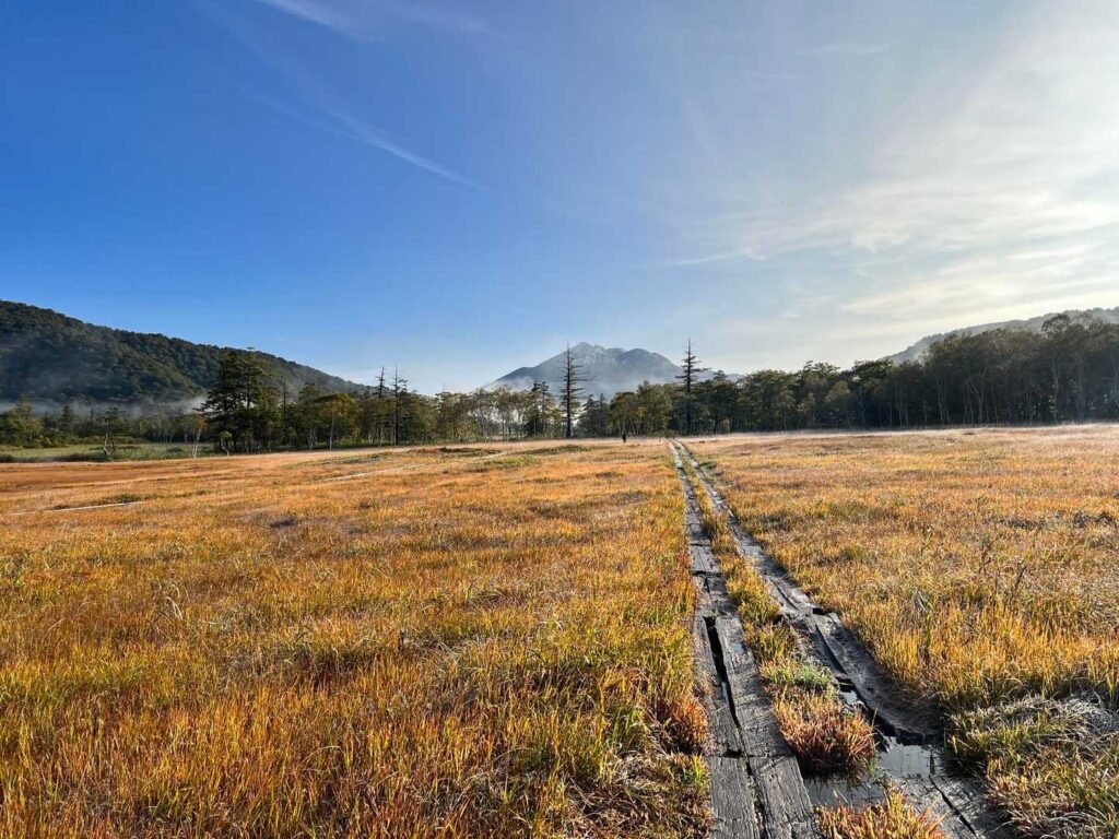 尾瀬ヶ原越しの燧ヶ岳