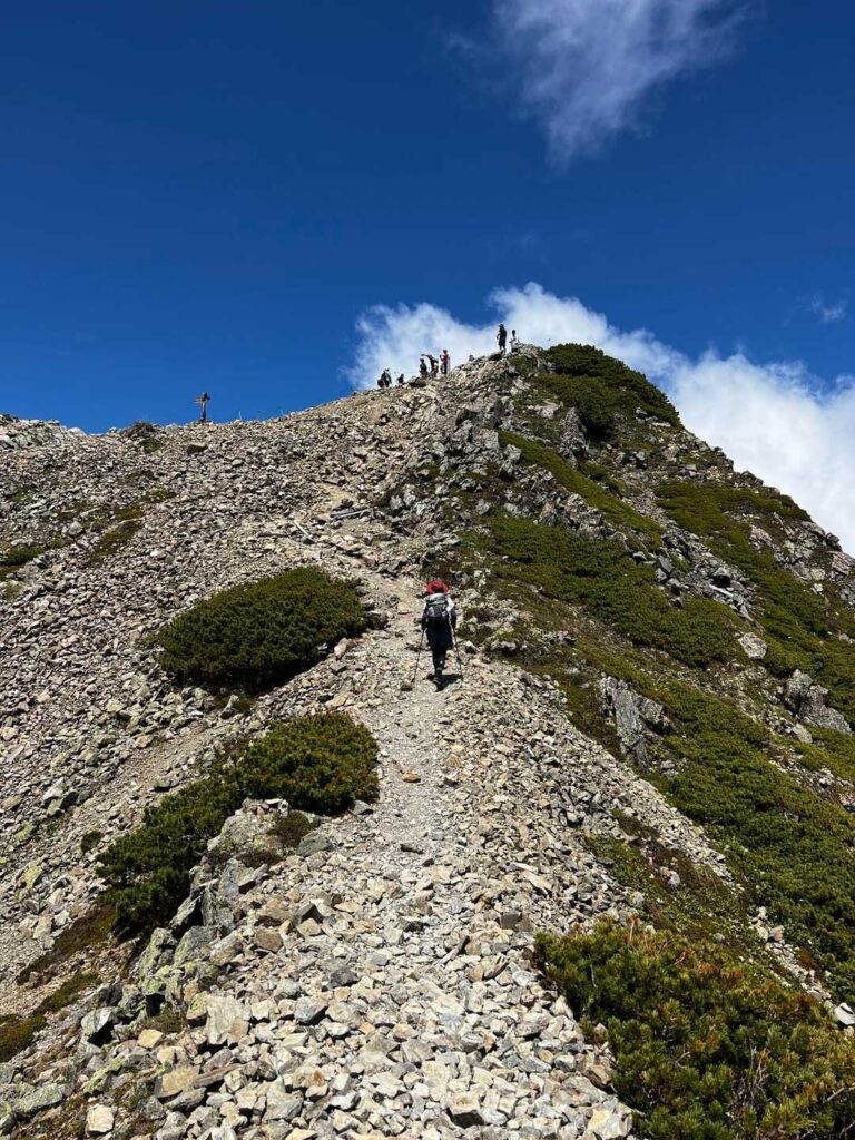 山頂への最後の登り