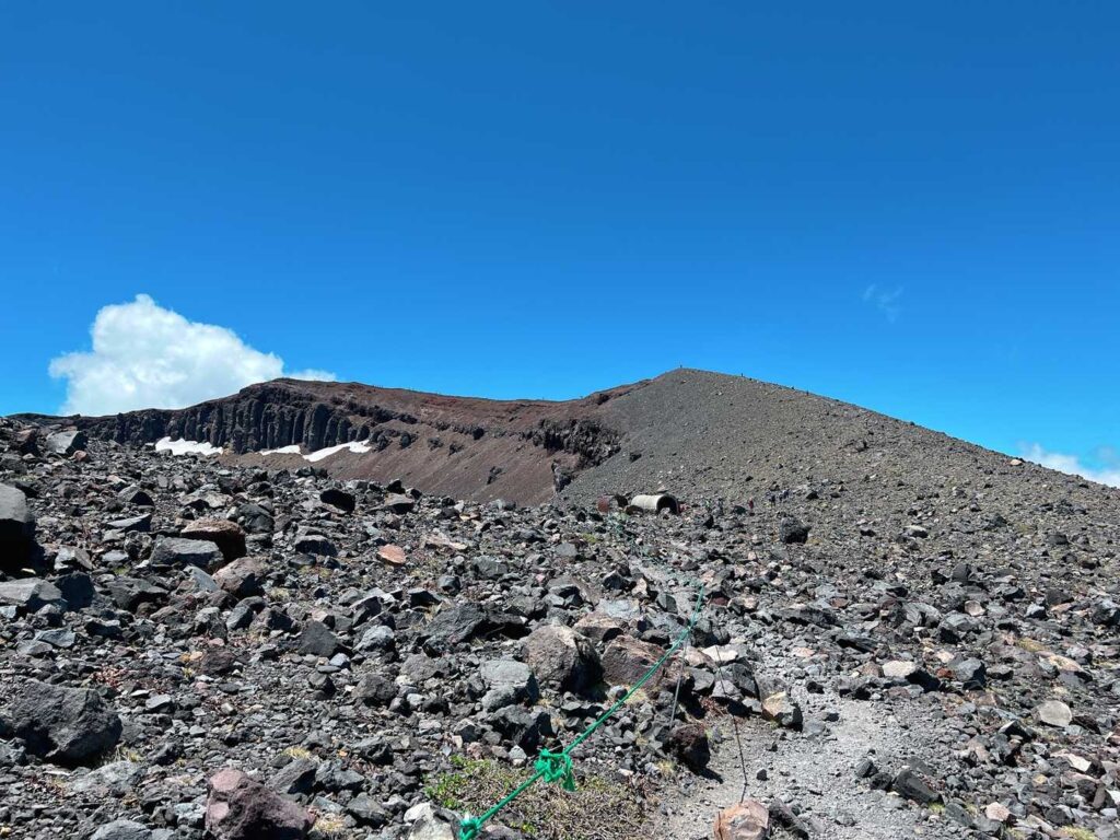 山頂直下の登り