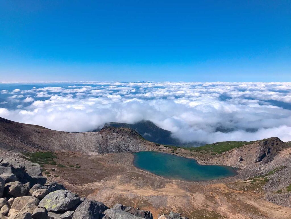 アルプスと白山の眺望
