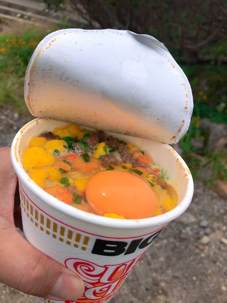 室堂で最後の食事タイム