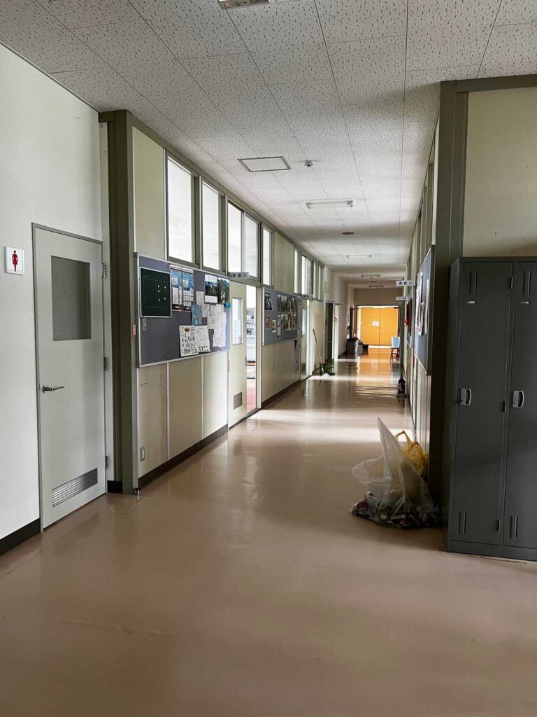 とよぬか山荘の内部