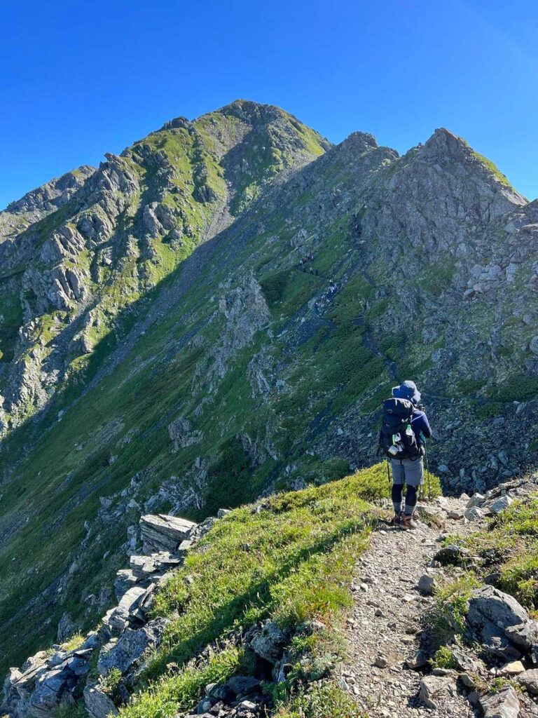 ゴツゴツした岩場