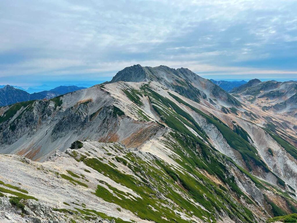 別山付近から望む剱岳